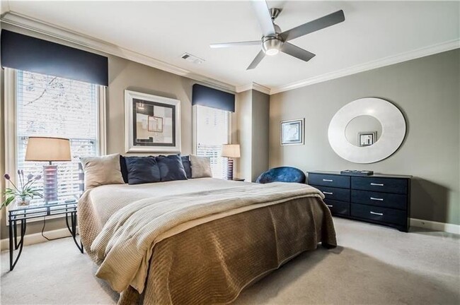 Building Photo - 4855-4104 Ivy Ridge Dr SE