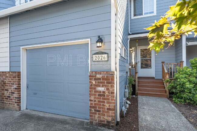 Foto del edificio - 2026 Virginia Ln