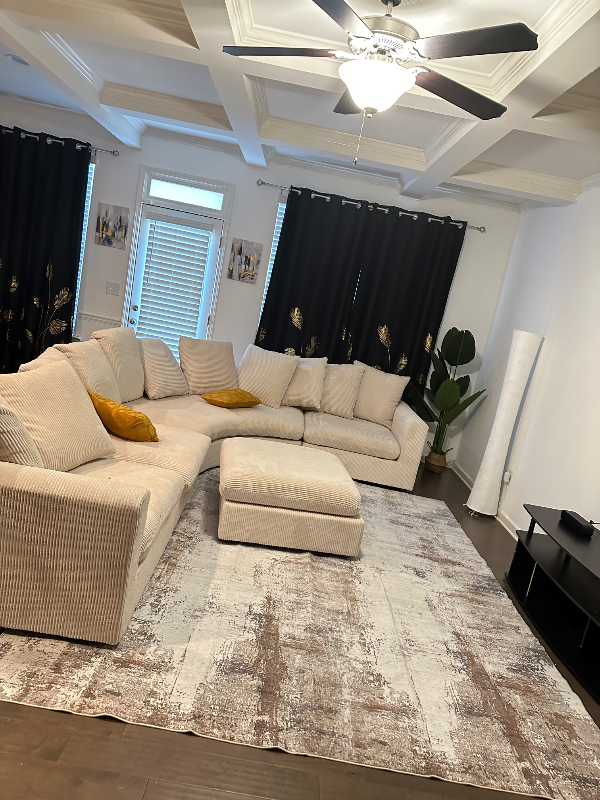 Foto del edificio - 2808 Ellis Pointe Ave