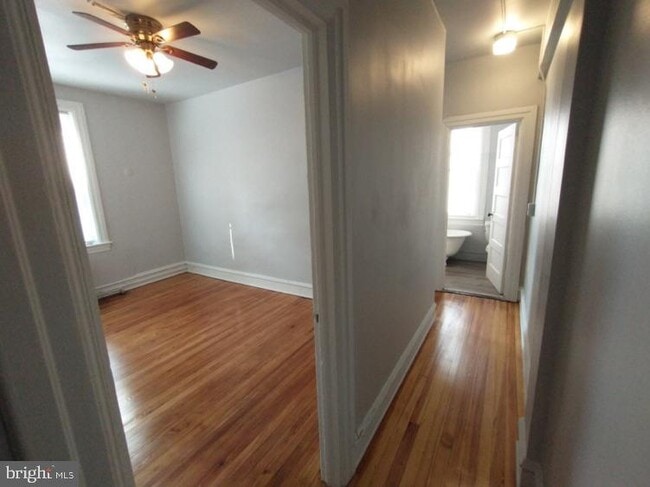 Foto del edificio - 307 Dolphin St