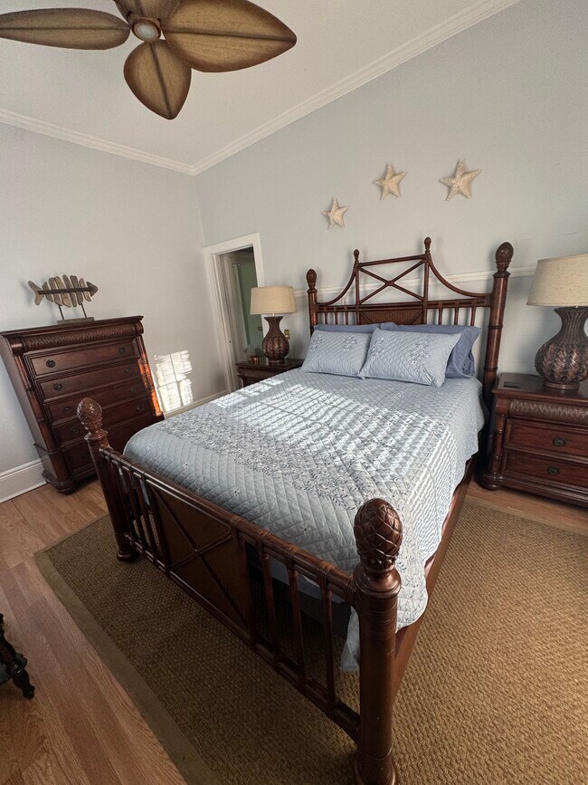 Foto del edificio - 400 Simonton St