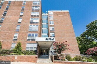 Building Photo - 6100 Henry Ave