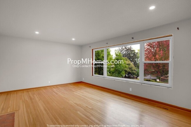 Building Photo - Gorgeous 4 Bedroom Mid-Century Modern in SW!
