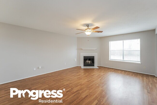 Building Photo - 8906 Belle Glen Dr