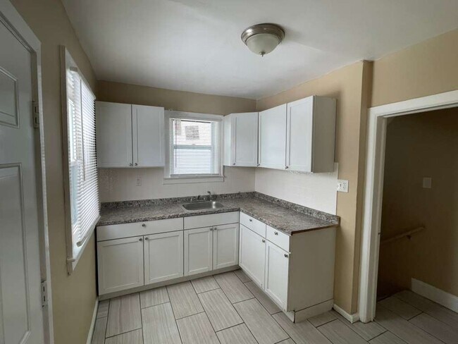 Foto del edificio - 13620 Kentucky St