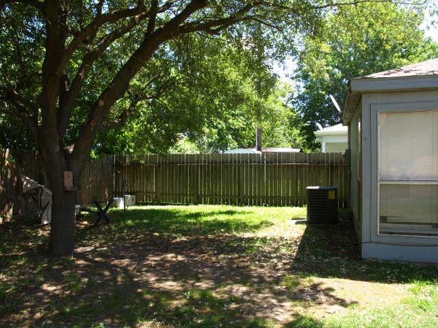 Building Photo - 13220 Chimney Sweep Dr