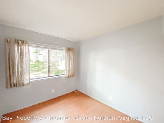 Building Photo - 3 br, 2 bath House - 2615 Glengyle Dr