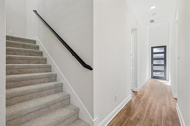 Building Photo - 11458 Chartwell Ct