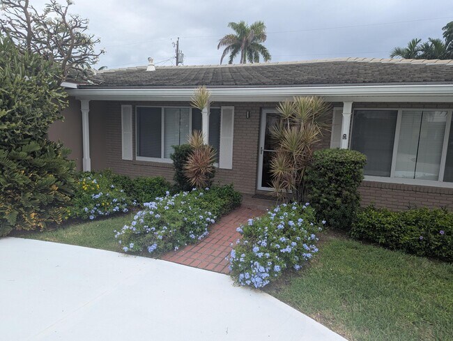 Foto del edificio - 1060 Morse Blvd