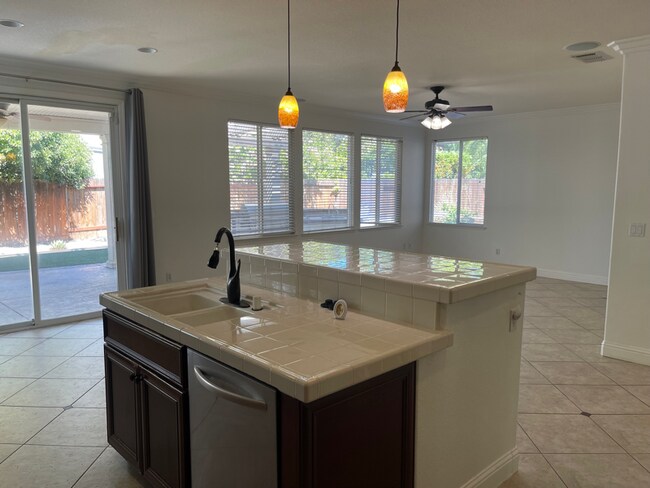 Foto del edificio - 171 Vista Cove Cir