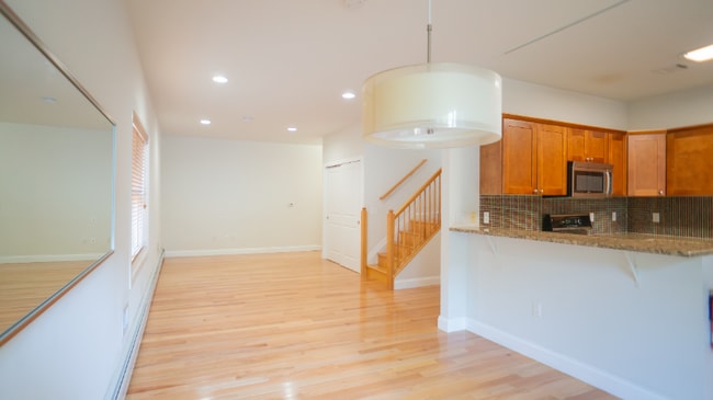Building Photo - 31 Hackensack Plank Rd
