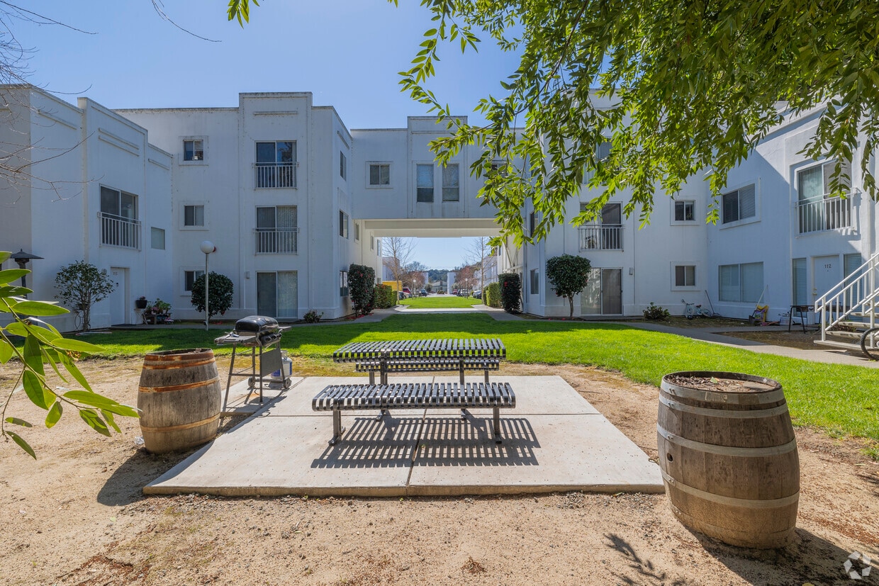 Primary Photo - Napa Creek Terrace
