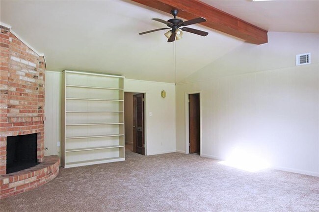 Foto del edificio - 502 Misty Ln