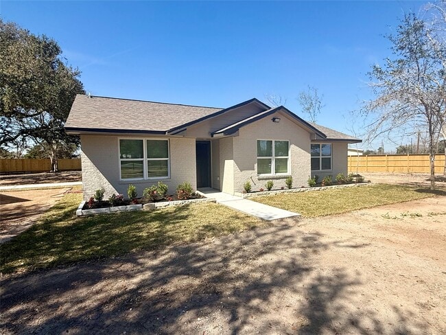 Building Photo - 4835 County Rd 380