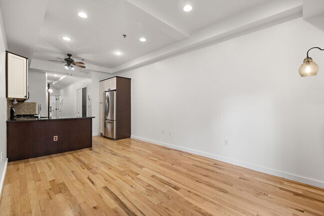 Foto del edificio - 412 Monroe St