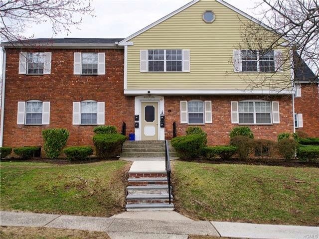 Foto principal - 215 Parkside Dr