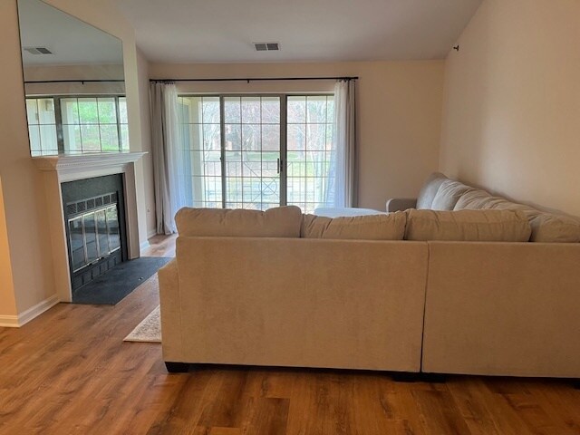 Foto del edificio - 14208 Dove Creek Way