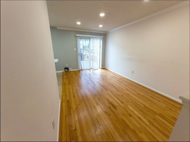 Building Photo - 2203 Bear Valley Terrace