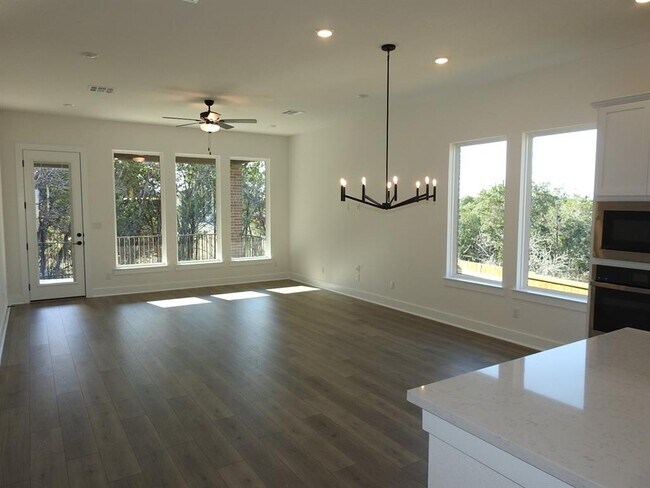 Foto del edificio - 189 Jackson River Lp