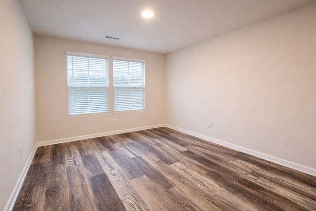 Foto del edificio - 3 BR/2.5BA | 1-Car Garage | Near Downtown Mooresville