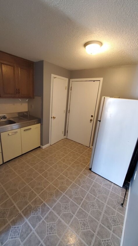 Foto principal - 134 W Main St