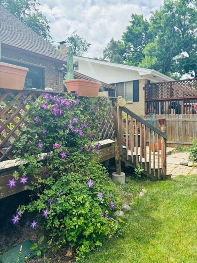 Foto del edificio - Adorable downtown 3bdrm home