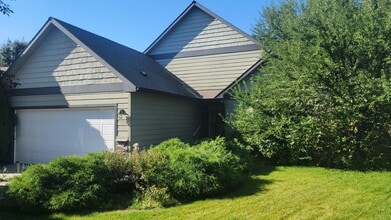 Building Photo - 18710 E Augusta Ct