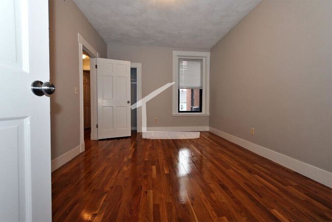 Foto del edificio - 308 Washington St