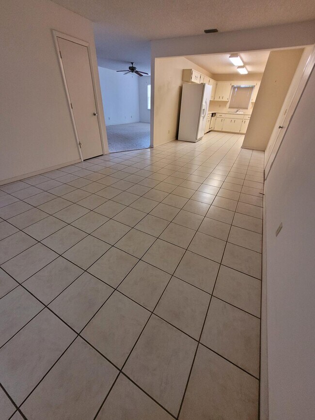 Foto del edificio - 8530 SW 90th St