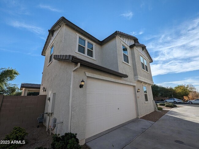 Foto del edificio - 1253 N 166th Ave
