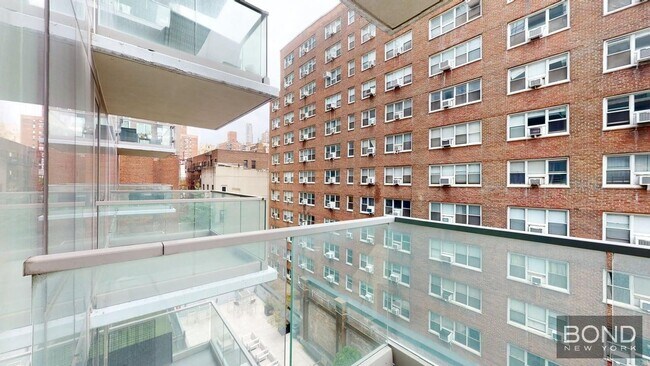Building Photo - 237 E 34th St