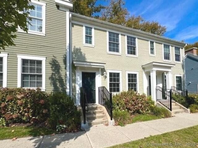 Foto del edificio - 46 Stoneridge Cir