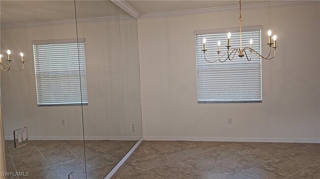 Building Photo - 12763 Fairington Way