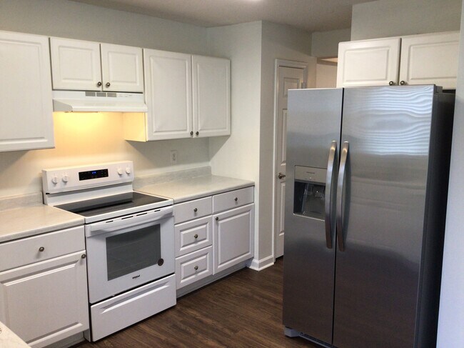 Foto del edificio - 9401 Fetlock Ct