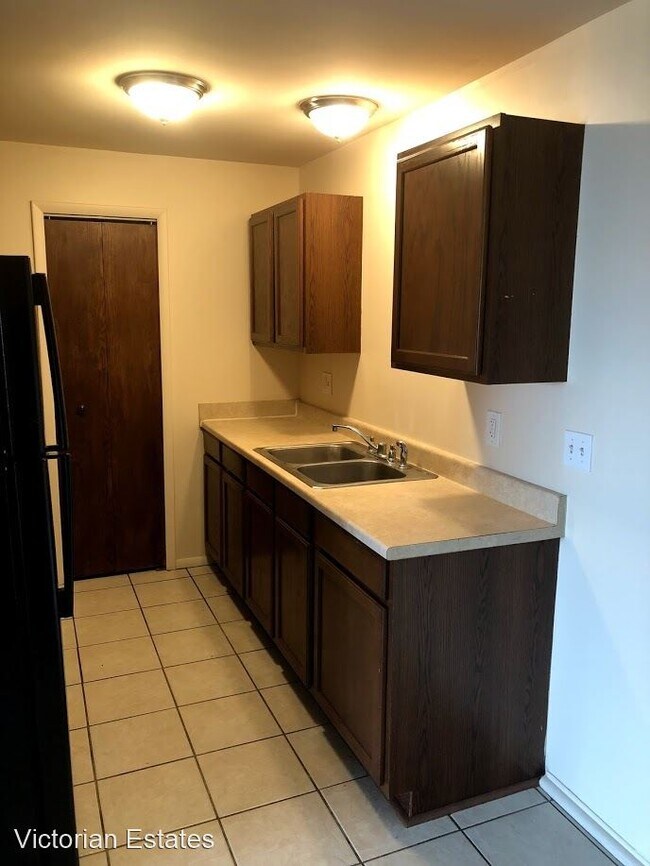 Building Photo - 2 br, 1 bath Apartment - 14071 Stephen Rd