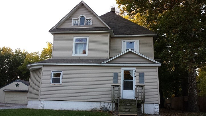 Photo - 549 E Park St