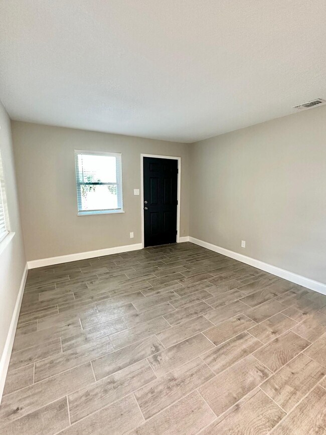 Foto del edificio - 113 Robinwood Dr SW