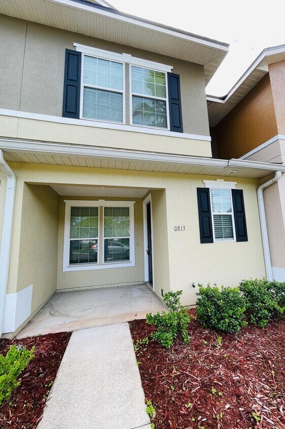 Foto principal - 625 Oakleaf Plantation Pkwy
