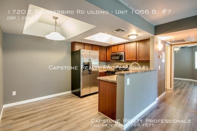 Foto del edificio - 1720 E Thunderbird Rd