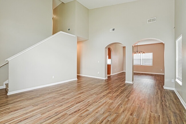 Building Photo - 2840 Sweetspire Cir