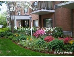 Primary Photo - 400 Harvard St