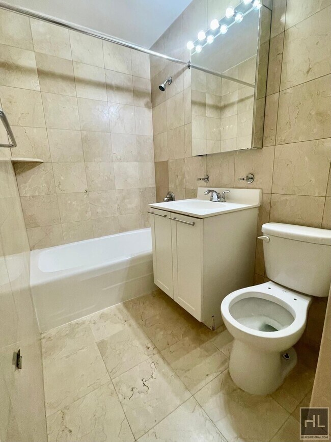 Foto del edificio - AMAZING STUDIO APARTMENT!! AMAZING DEAL! W...