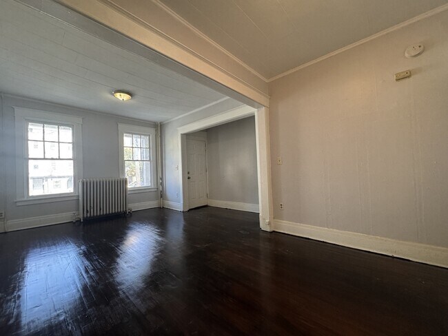 Foto del edificio - 484 Washington Ave