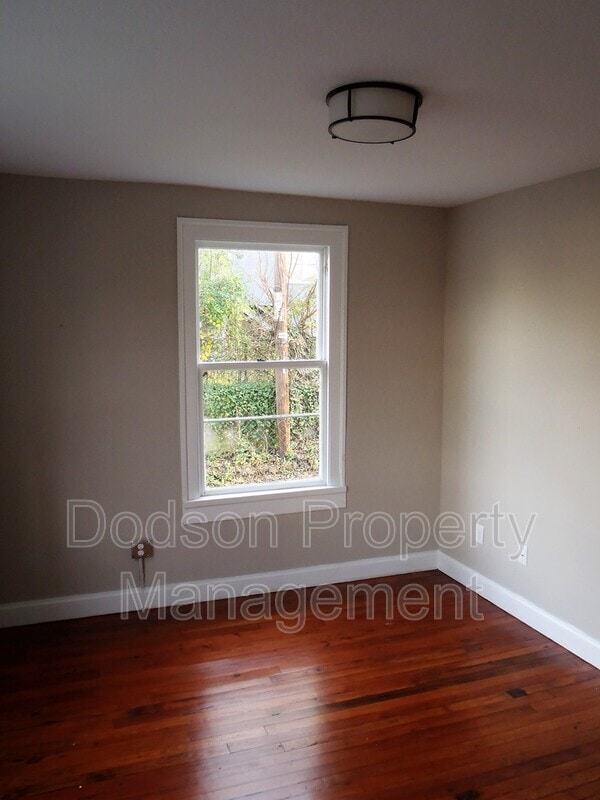 Foto del edificio - 2915 E Leigh St