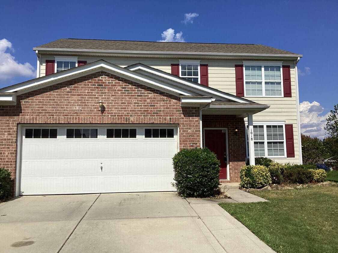 Foto principal - 1018 Skillbeck Rd