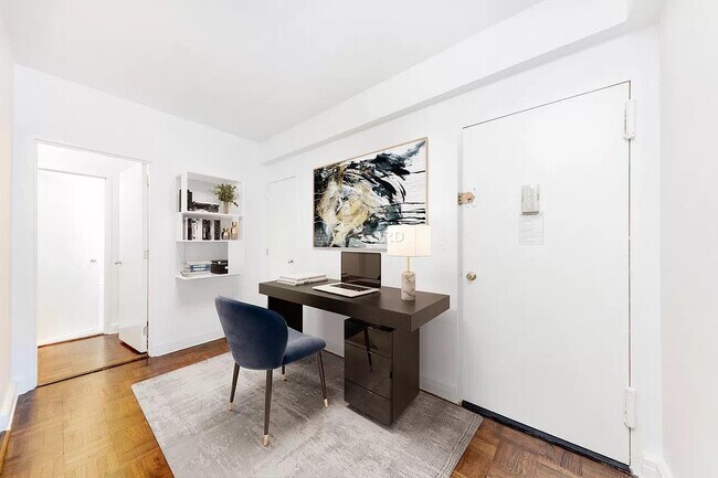 Foto del edificio - 136 E 55th St