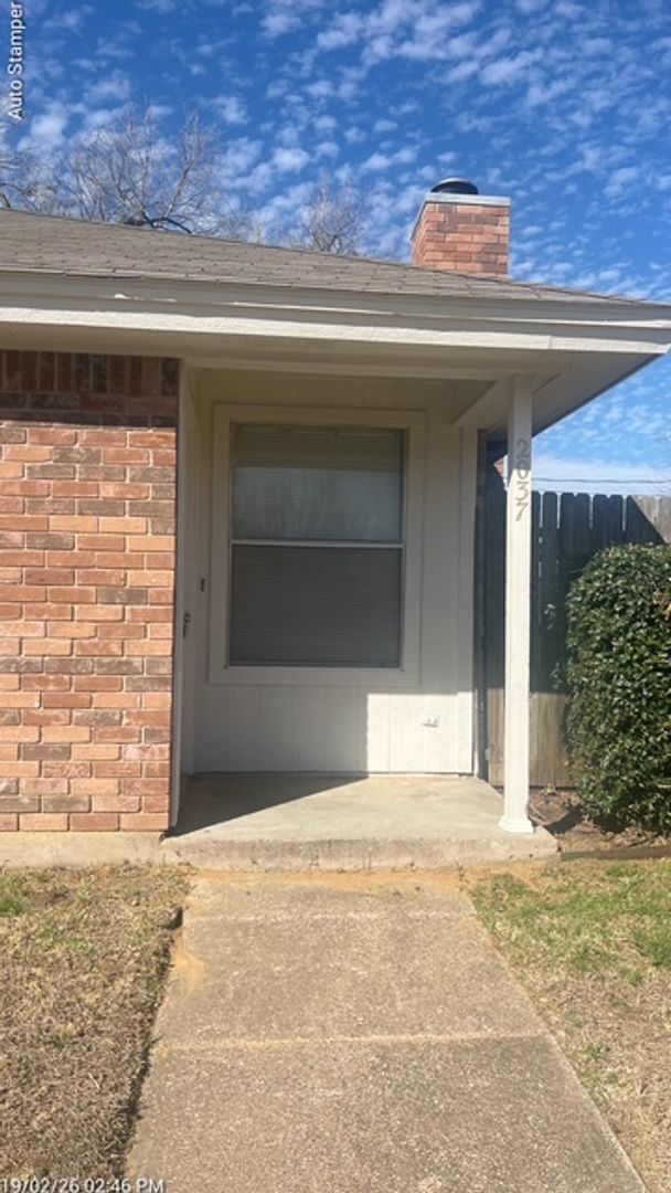 Foto del edificio - 237 Minnie Dr Arlington, 76012