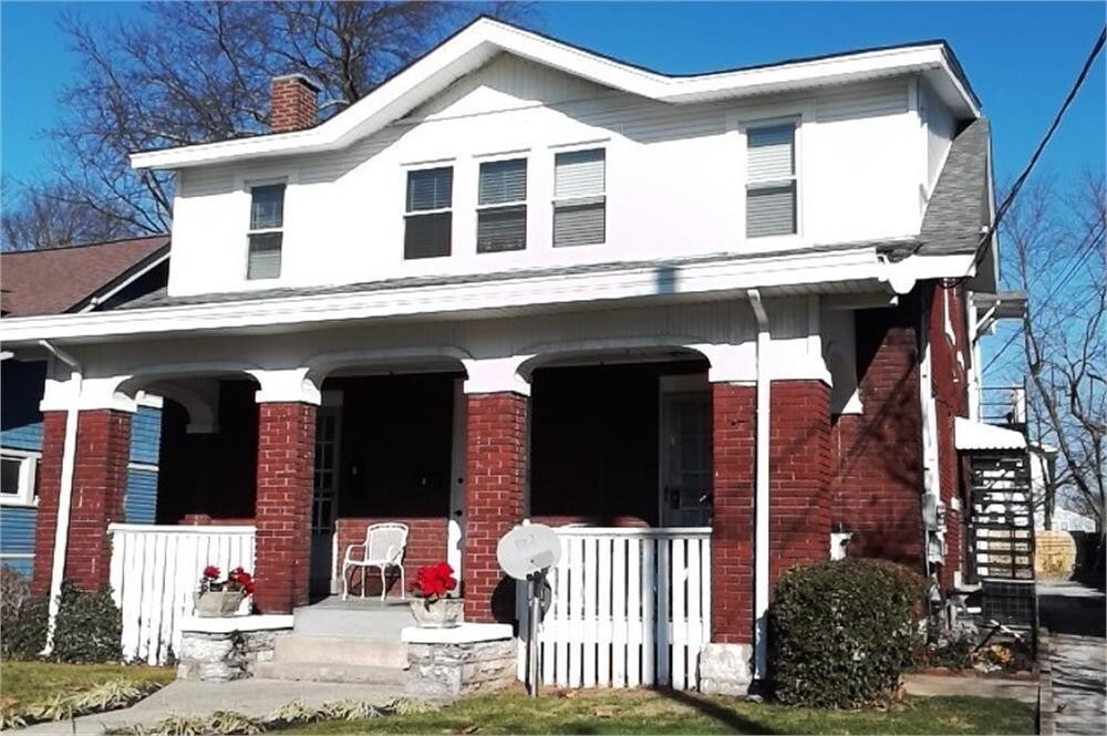 Primary Photo - 921 Cramer Ave