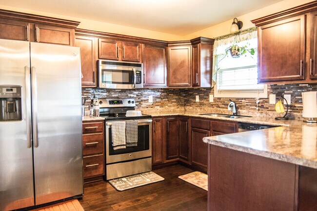 Foto del edificio - 676 Crestone Ln
