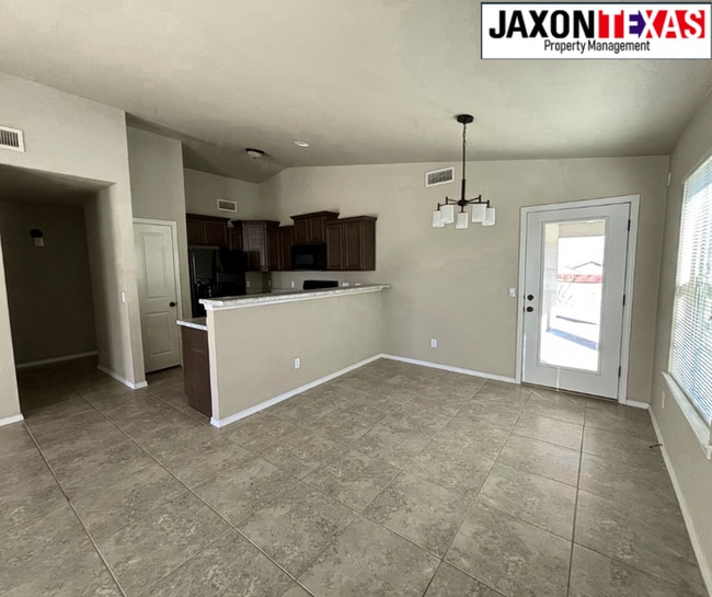 Building Photo - 5938 Megan St